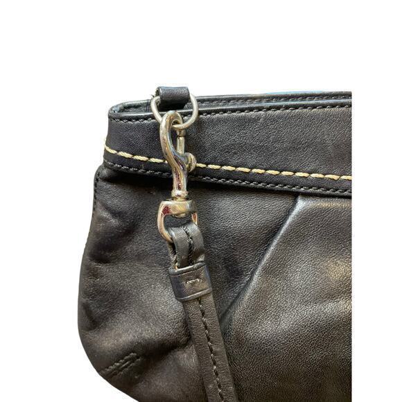 Coach‎ Soho Pleated Matted Black Leather Clutch Wristlet Handbag Purse F13734 - Picture 6 of 14